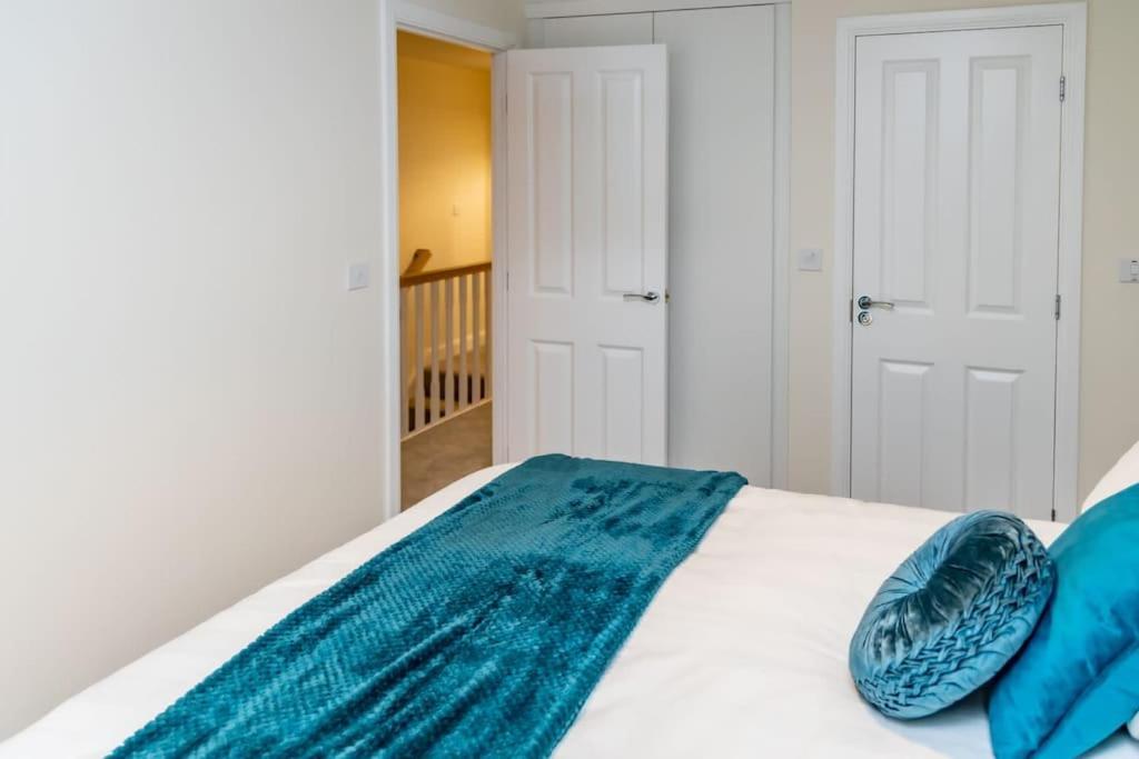 Cozy 3 Bed Sasha House In Beeston Nottingham 빌라 외부 사진